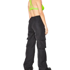 FINESSE Rara Lossless Low-V Pants 12 FINESSE Rara Lossless Low-V Pants