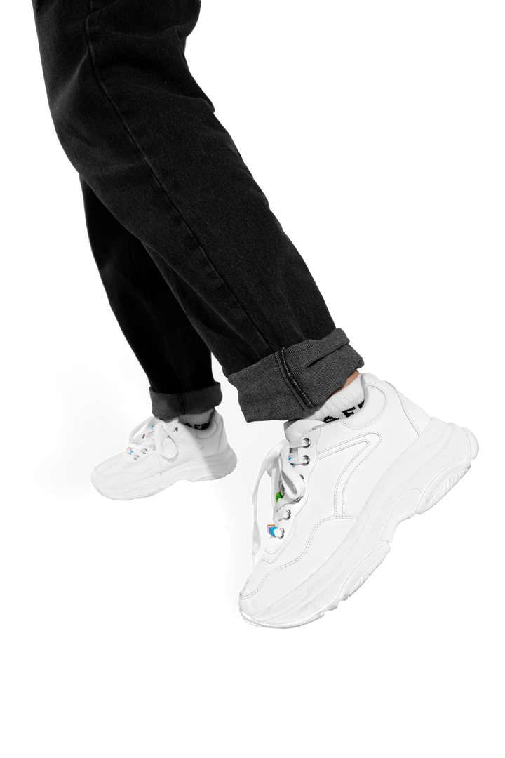 FINESSE Bead-dazzled White Sneakers Accessories 5 FINESSE Bead-dazzled White Sneakers Accessories