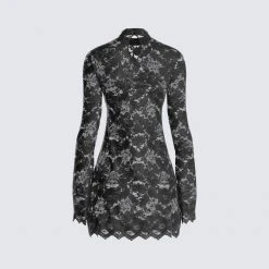 FINESSE Aubrey Lace Dress Dresses