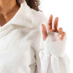 FINESSE Tops Bella Paradise Cropped Collared Pullover