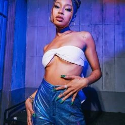 FINESSE Tops Eva Criss Cross Top